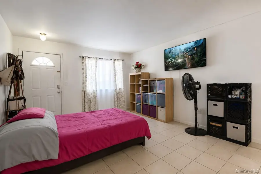 17 Betty Court, Staten Island, NY 10303 - #3