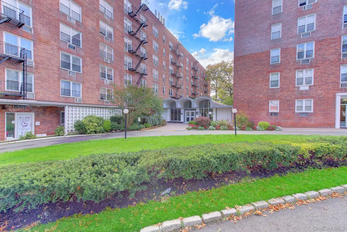 54-44 Little Neck Parkway #4T, Little Neck, NY 11362 - #1