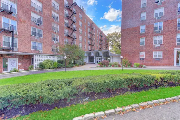 54-44 Little Neck Parkway #4T, Little Neck, NY 11362