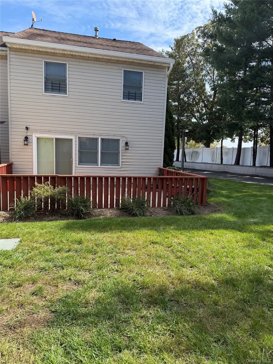 1601 Johnson Avenue #35, Elmont, NY 11003 - #3