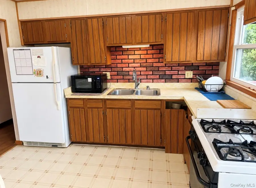 200 South Avenue, Poughkeepsie, NY 12601 - #3