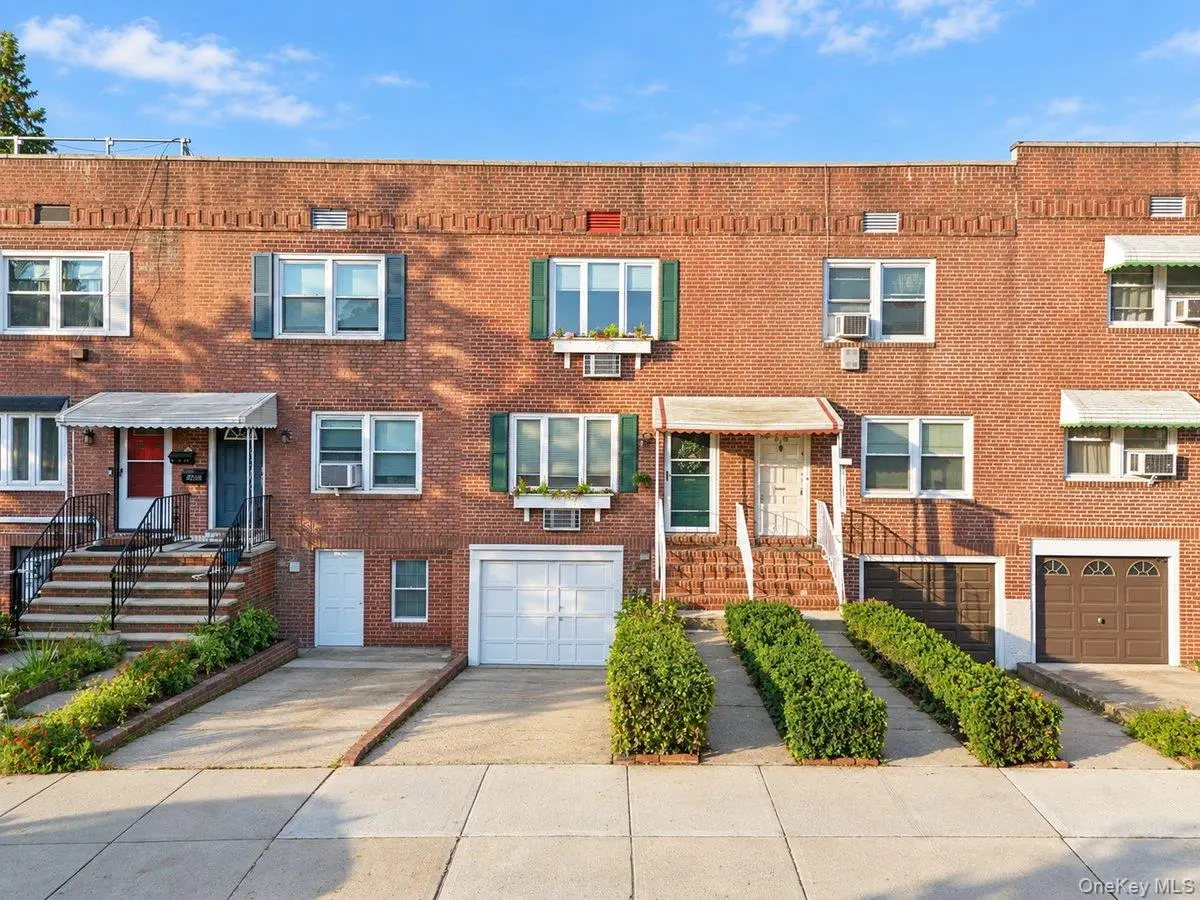 8494 Austin Street, Kew Gardens, NY 11415 - #1