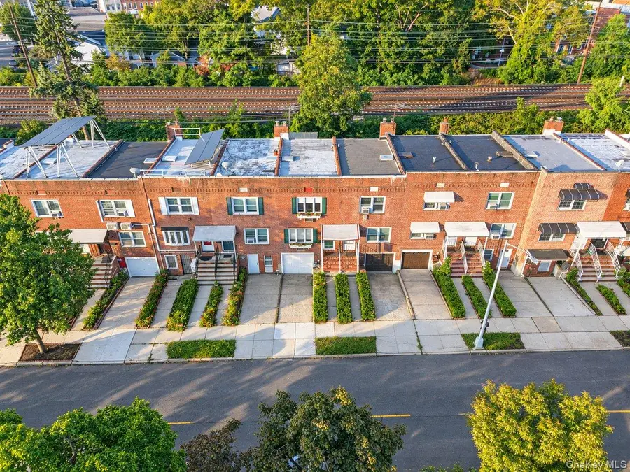 8494 Austin Street, Kew Gardens, NY 11415 - #2