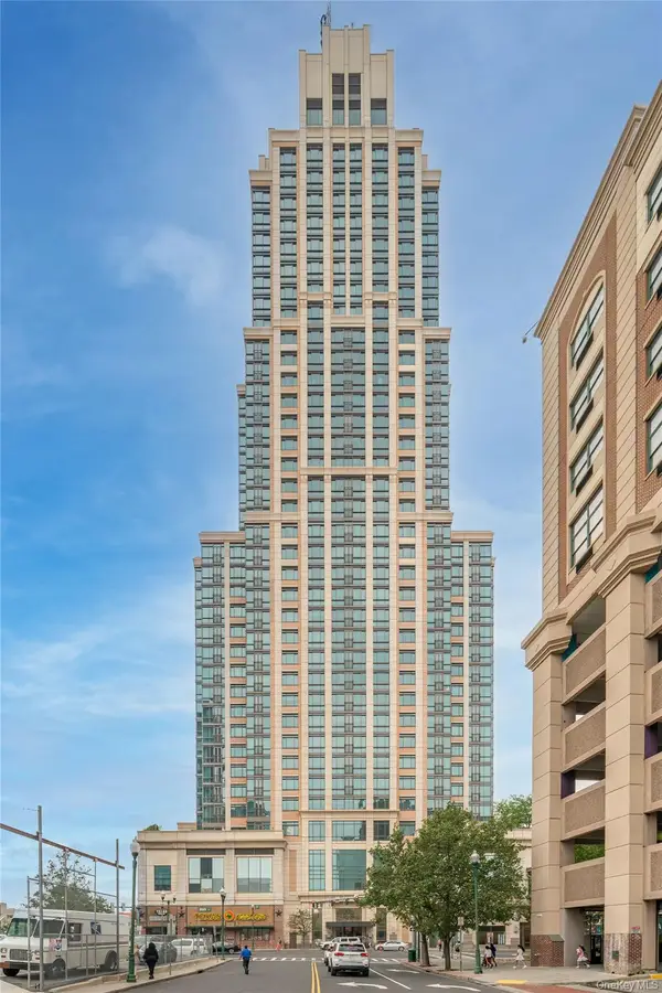 175 Huguenot Street #3104, New Rochelle, NY 10801