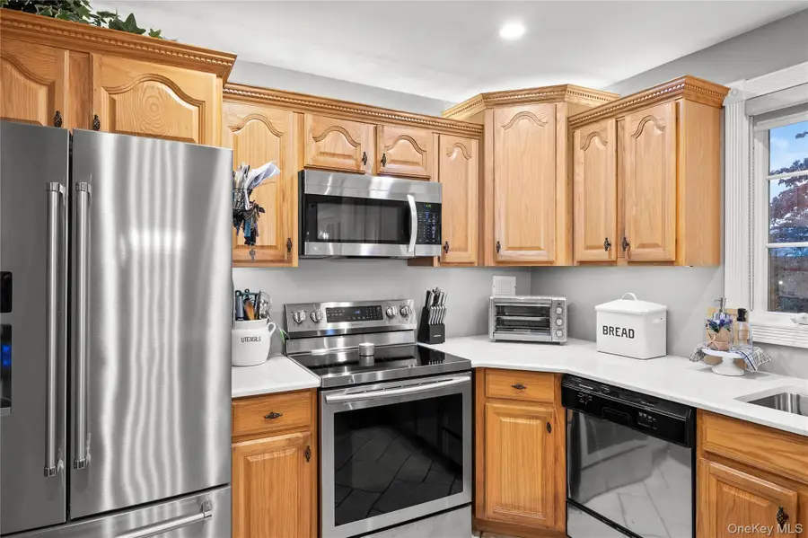 56 Kingston Avenue, Hicksville, NY 11801 - #2