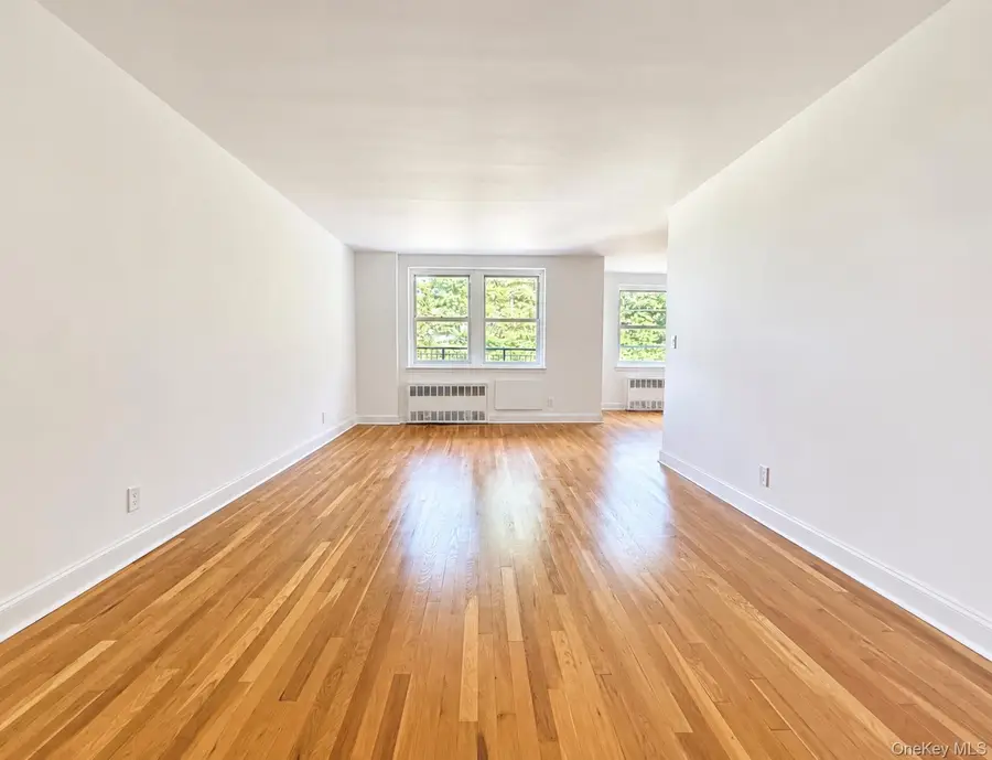 440 Warburton Avenu Avenue #4J, Yonkers, NY 10701 - #3