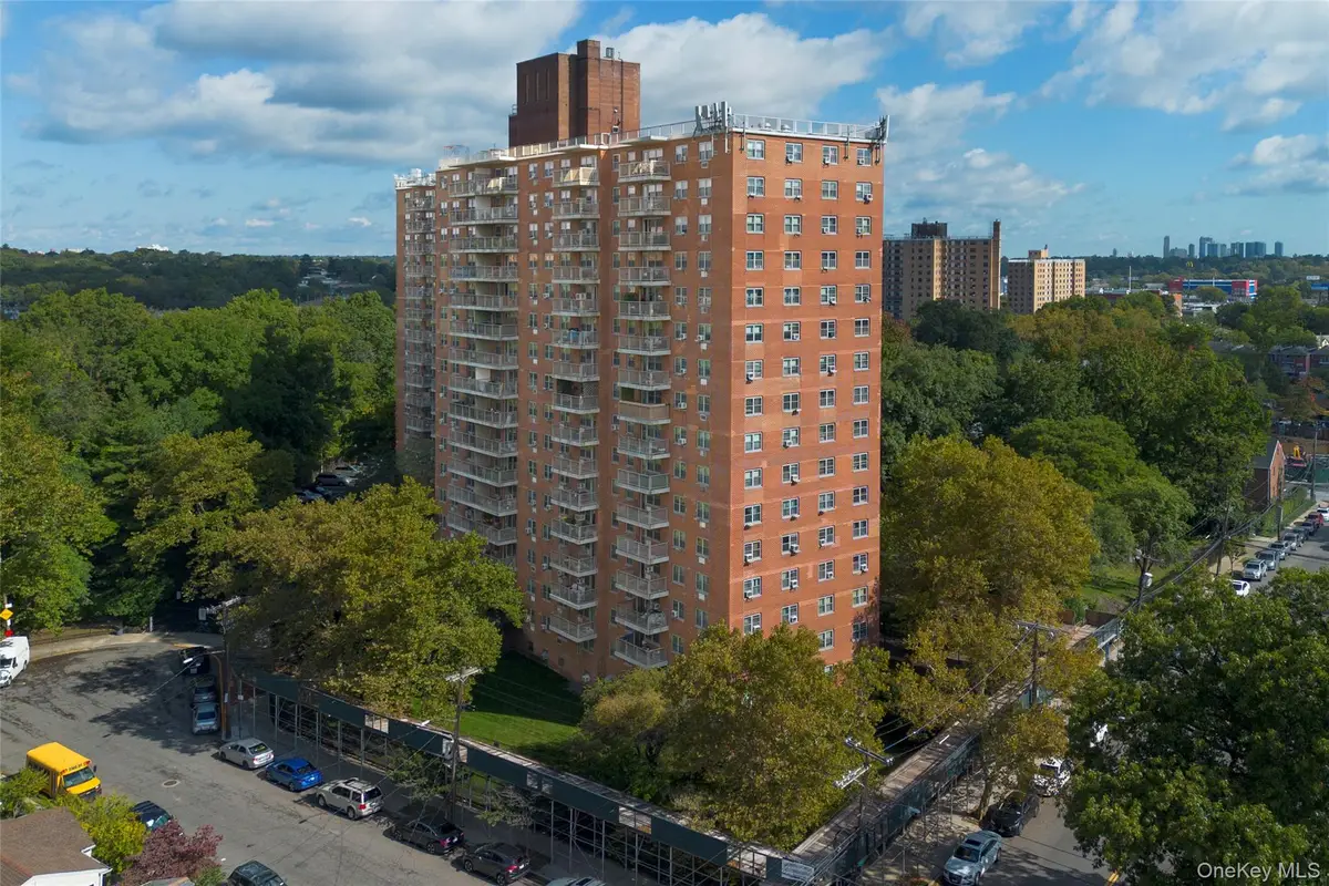 3410 De Reimer Avenue #12I, Bronx, NY 10475 - #1