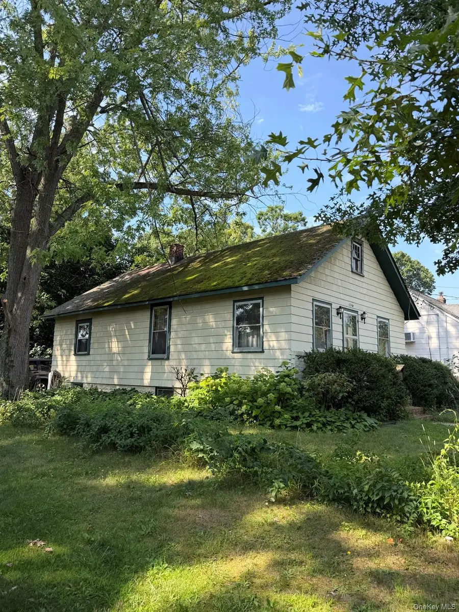1748 Carroll Avenue, Merrick, NY 11566 - #2