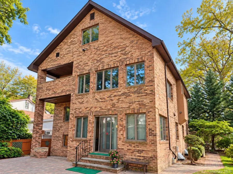 172-03 35 Ave, Flushing, NY 11358 - #3