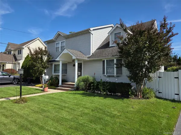 301 Rintin Street, Franklin Square, NY 11010