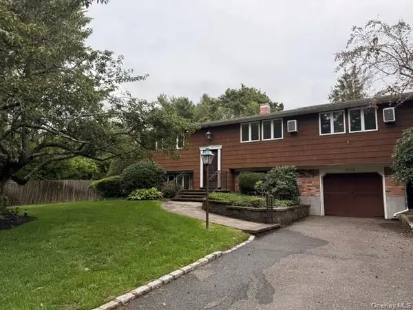 4 Fairway Drive, Port Jefferson, NY 11776