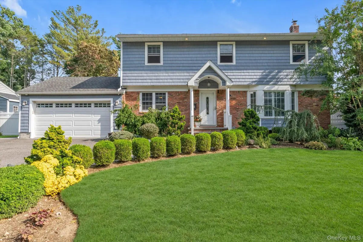 3 Lesley Drive, Syosset, NY 11791 - #1