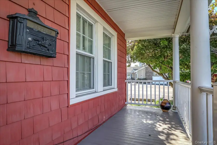 55 Columbia Street, Farmingdale, NY 11735 - #2