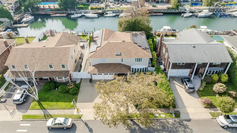 167 Lagoon Drive E, Lido Beach, NY 11561 - #2