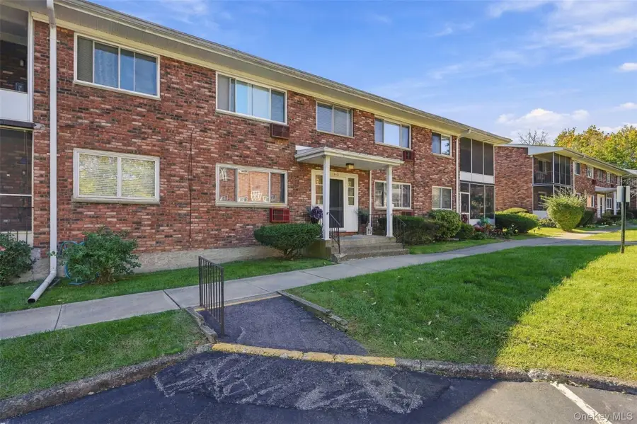 810 Blooming Grove Turnpike #31, New Windsor, NY 12553 - #2