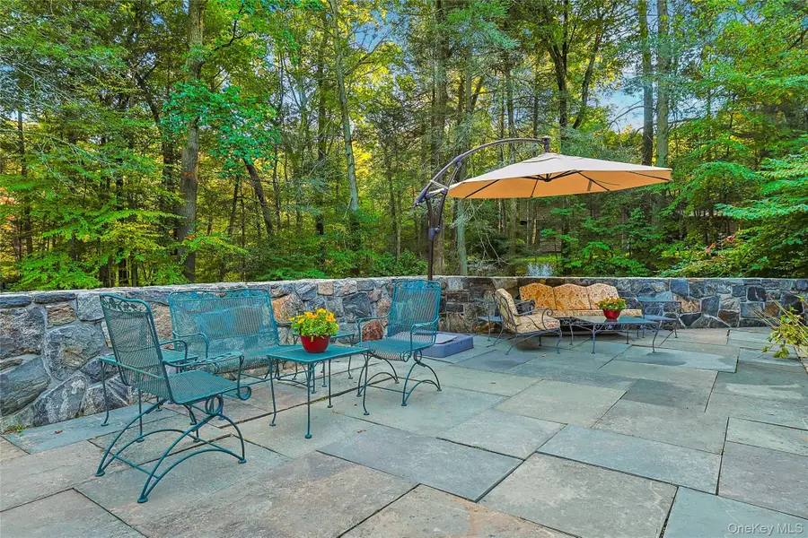 7 Cabin Ridge Road, Chappaqua, NY 10514 - #3