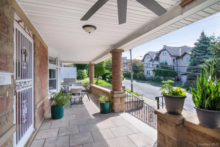 17 Lake Avenue, Yonkers, NY 10703 - #3