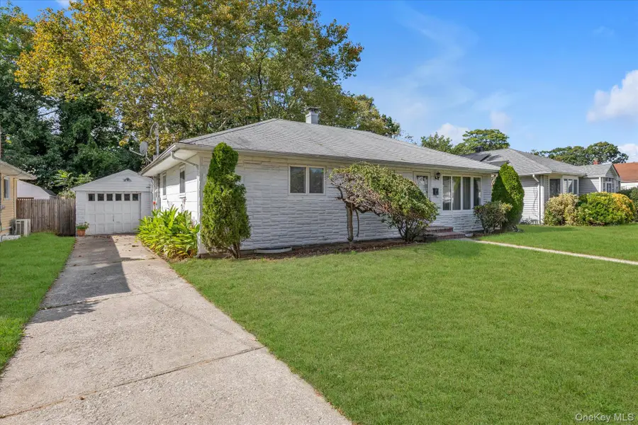 Address Withheld By Seller, West Hempstead, NY 11552 - #2