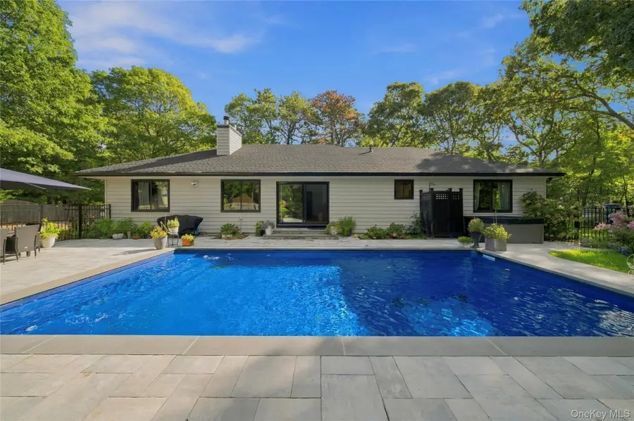 7 Bridle Path, Westhampton Beach, NY 11978 - #2