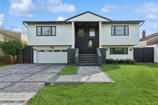 716 Oakland Avenue, Cedarhurst, NY 11516