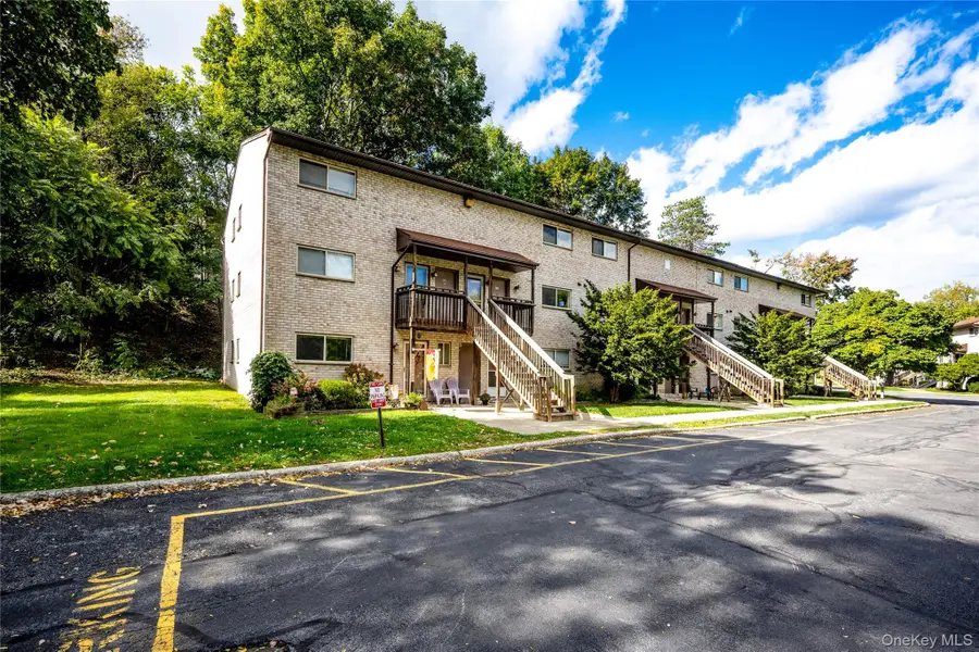 26 Cooper Road #915, Poughkeepsie, NY 12603 - #2