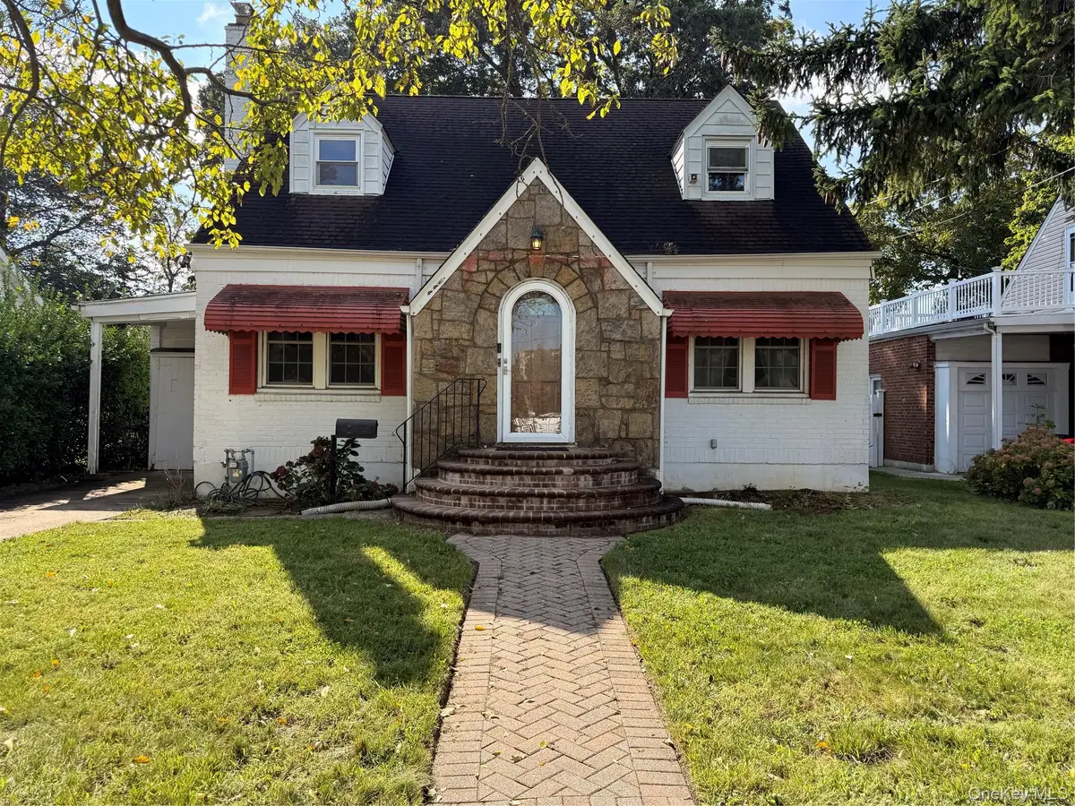 144 E Seaman Avenue, Freeport, NY 11520 - #1