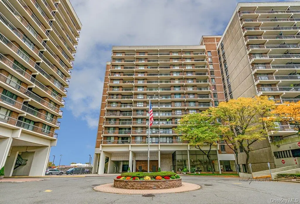 152-18 Union Turnpike #1P, Flushing, NY 11367 - #1