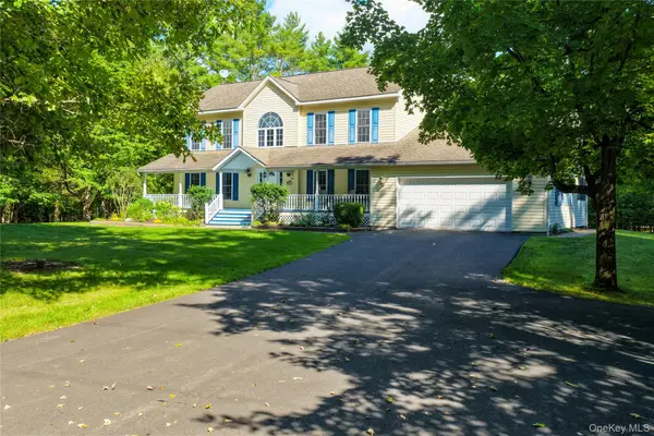 40 Half Moon Drive, Cairo, NY 12413