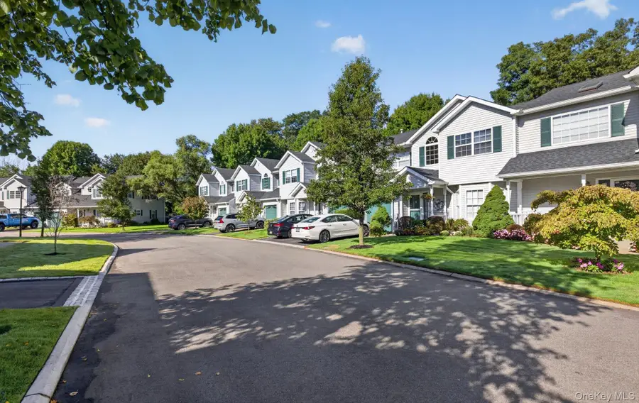 5 Monitor Road, Smithtown, NY 11787 - #2
