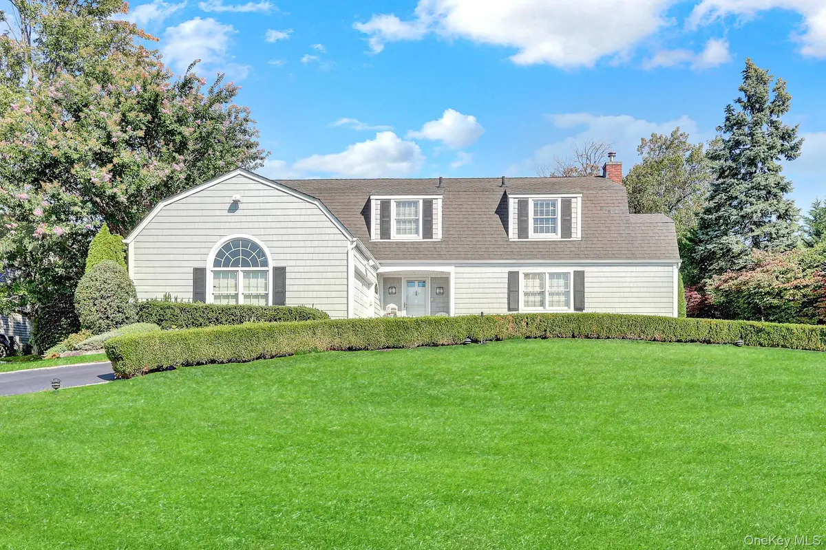 324 W Ivy Hill Road, Woodsburgh, NY 11598 - #1