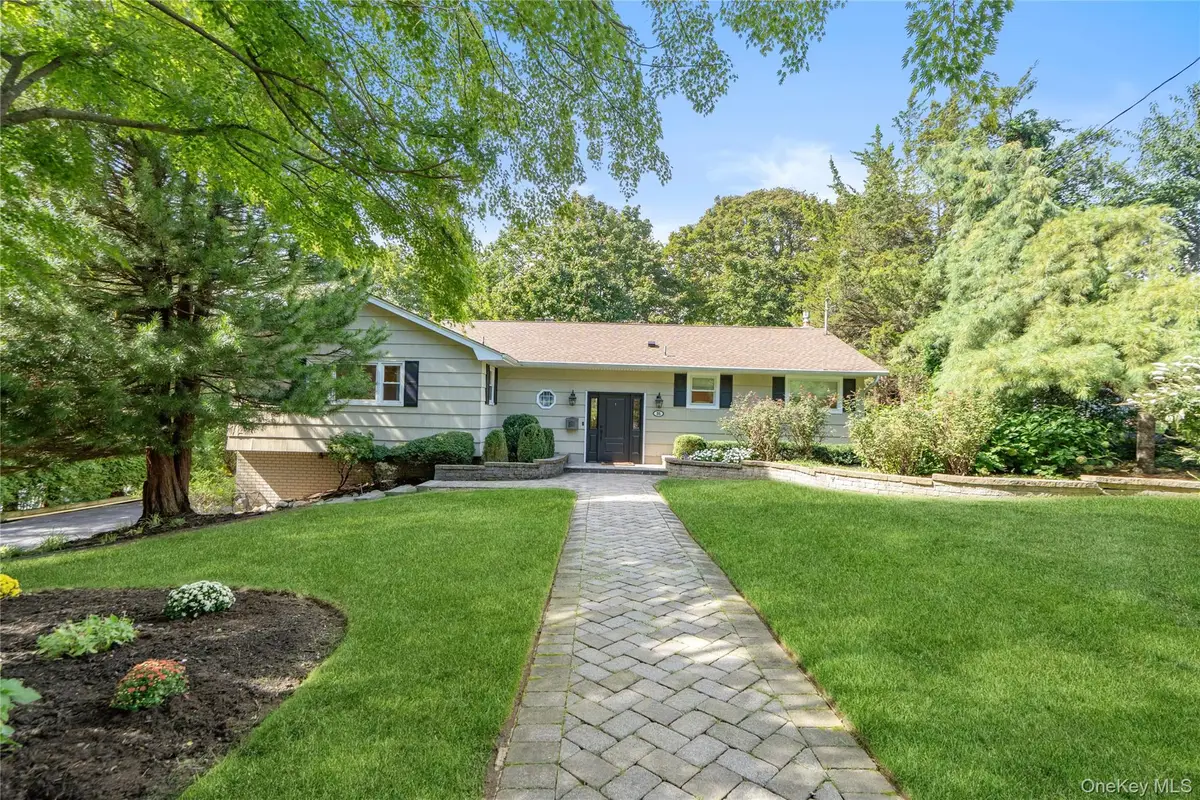 35 John Daves Lane, Huntington, NY 11743 - #1