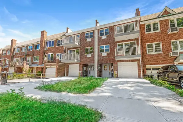 20-65 48th Street, Astoria, NY 11105