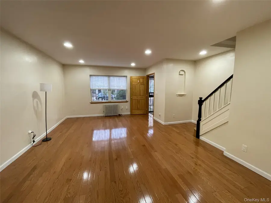14803 61st Road, Flushing, NY 11367 - #3