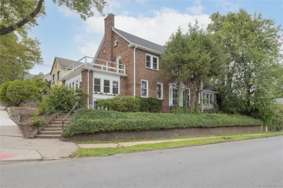 402 Westchester Avenue, Mount Vernon, NY 10552 - #3
