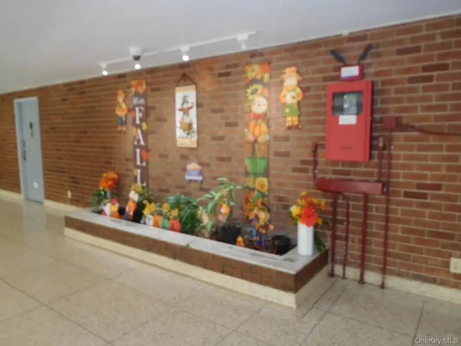 2 Sadore Lane #7-T, Yonkers, NY 10710 - #3