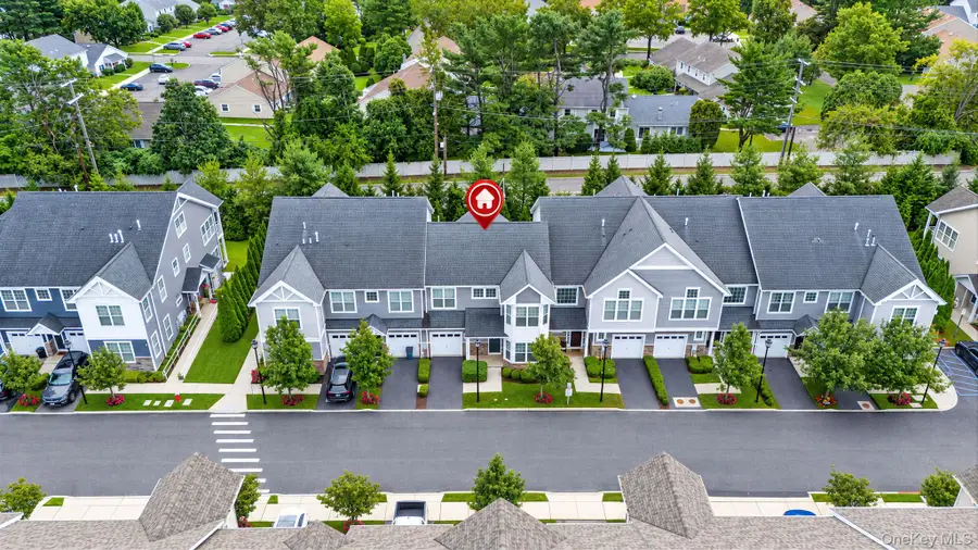 2305 Townhome Way, Huntington Station, NY 11746 - #2
