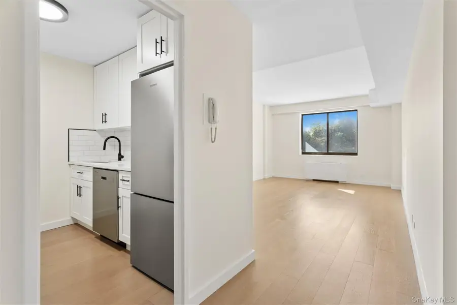 3671 Hudson Manor Terrace #1A, Bronx, NY 10463 - #2
