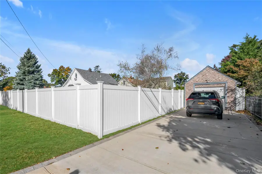 85 Ferndale Boulevard, Islip, NY 11751 - #3