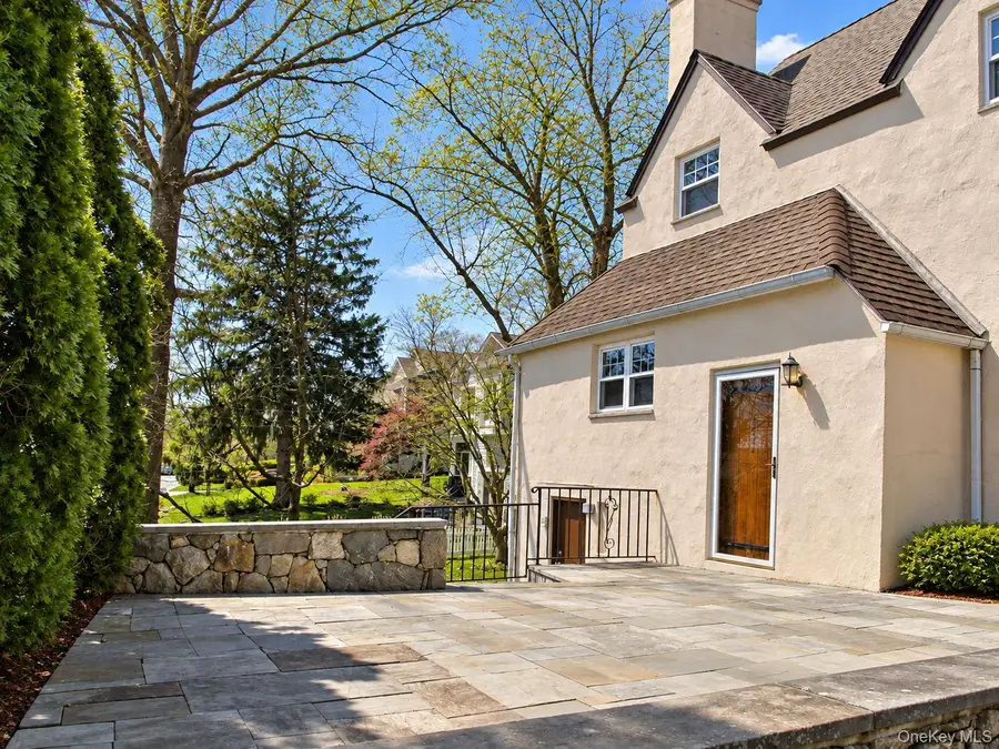 153 Highview Street, Mamaroneck, NY 10543 - #2