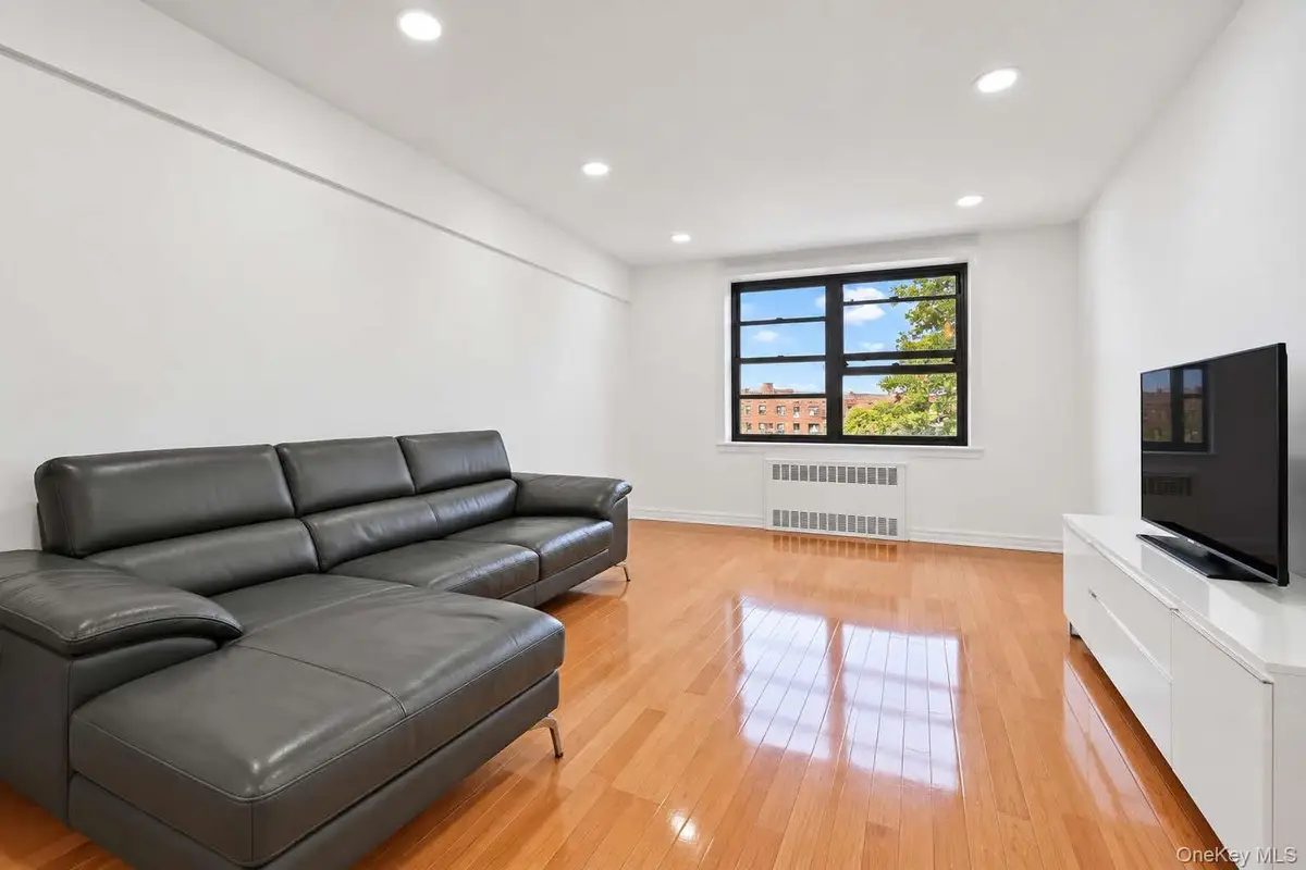 140-08 28th Road #5F, Flushing, NY 11354 - #1