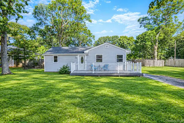 261 Mooney Pond Road, Selden, NY 11784