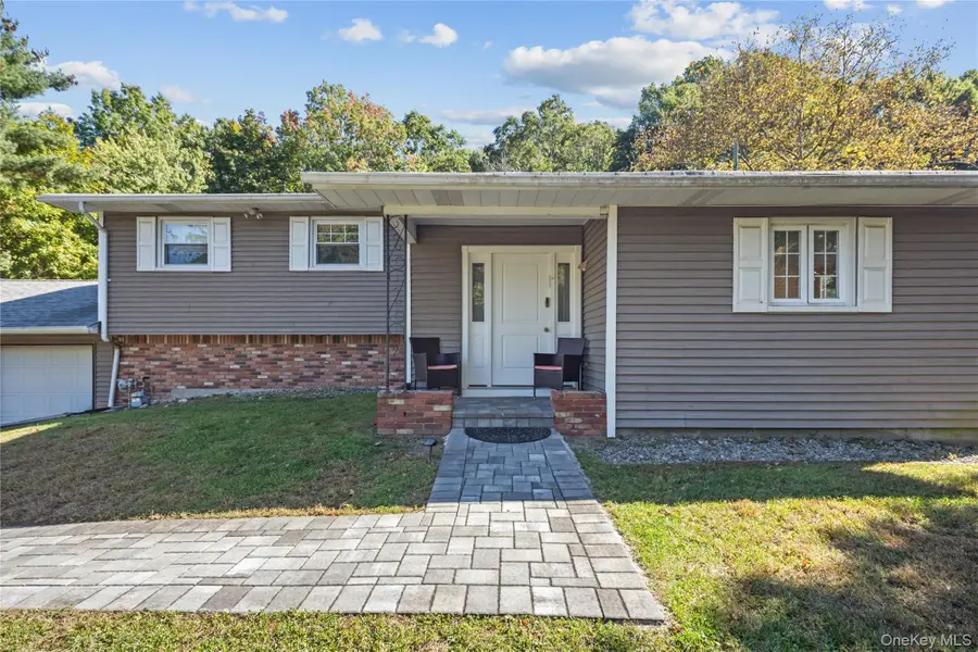 26 Terri Lee Lane, Spring Valley, NY 10977 - #3