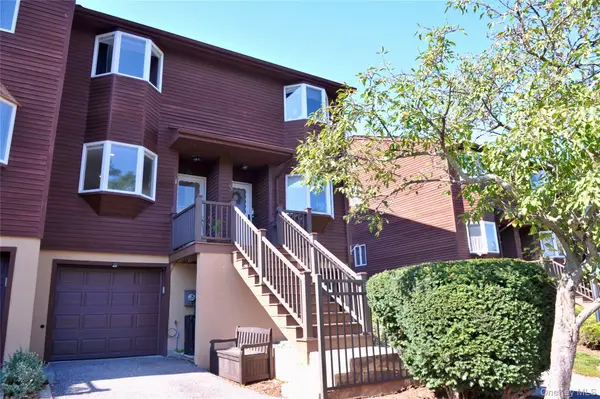 21 Knoll View, Ossining, NY 10562