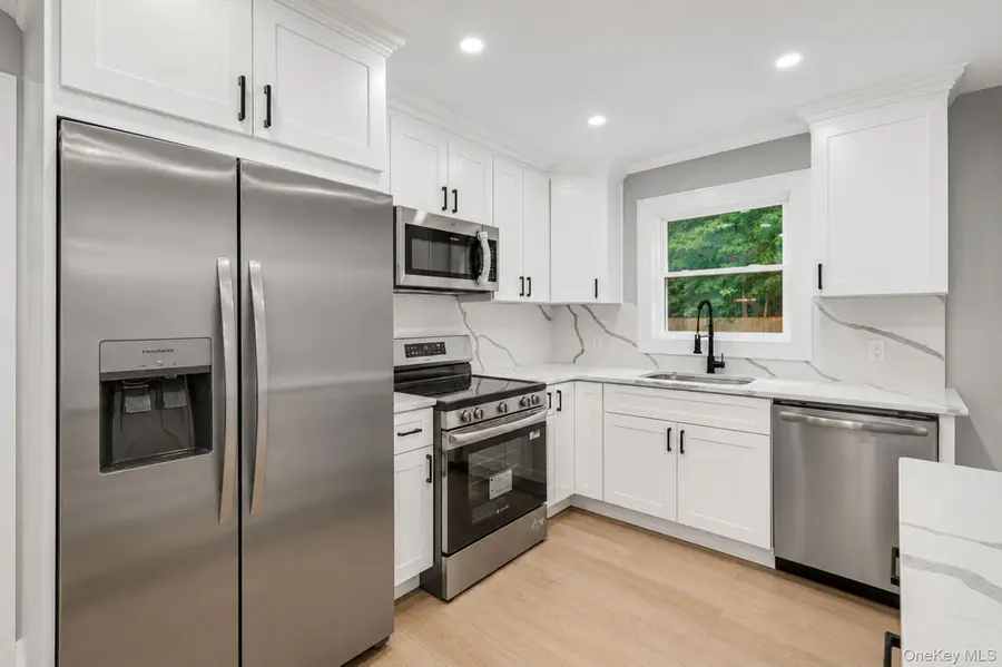 11 Mayfield Drive, Mastic Beach, NY 11951 - #3