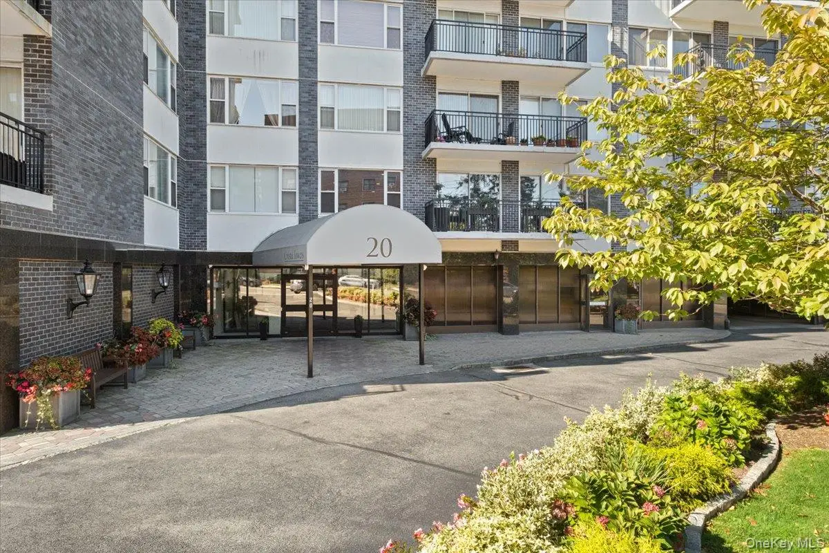 20 Old Mamaroneck Road #3L, White Plains, NY 10605 - #1