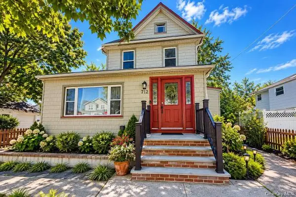 712 Parsonage Street, Baldwin, NY 11510