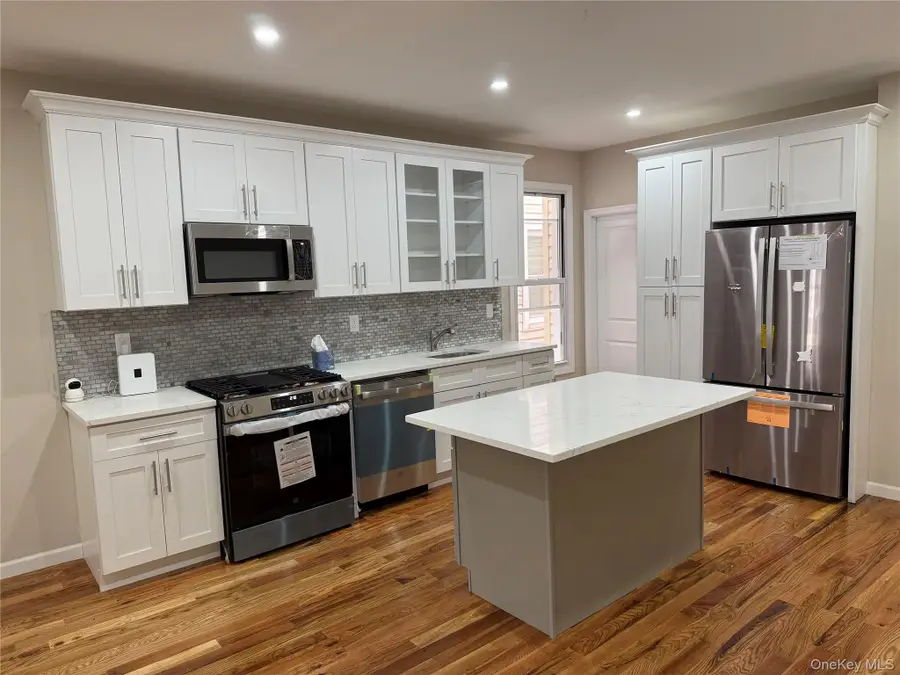 389 Warwick Street, Brooklyn, NY 11207 - #3
