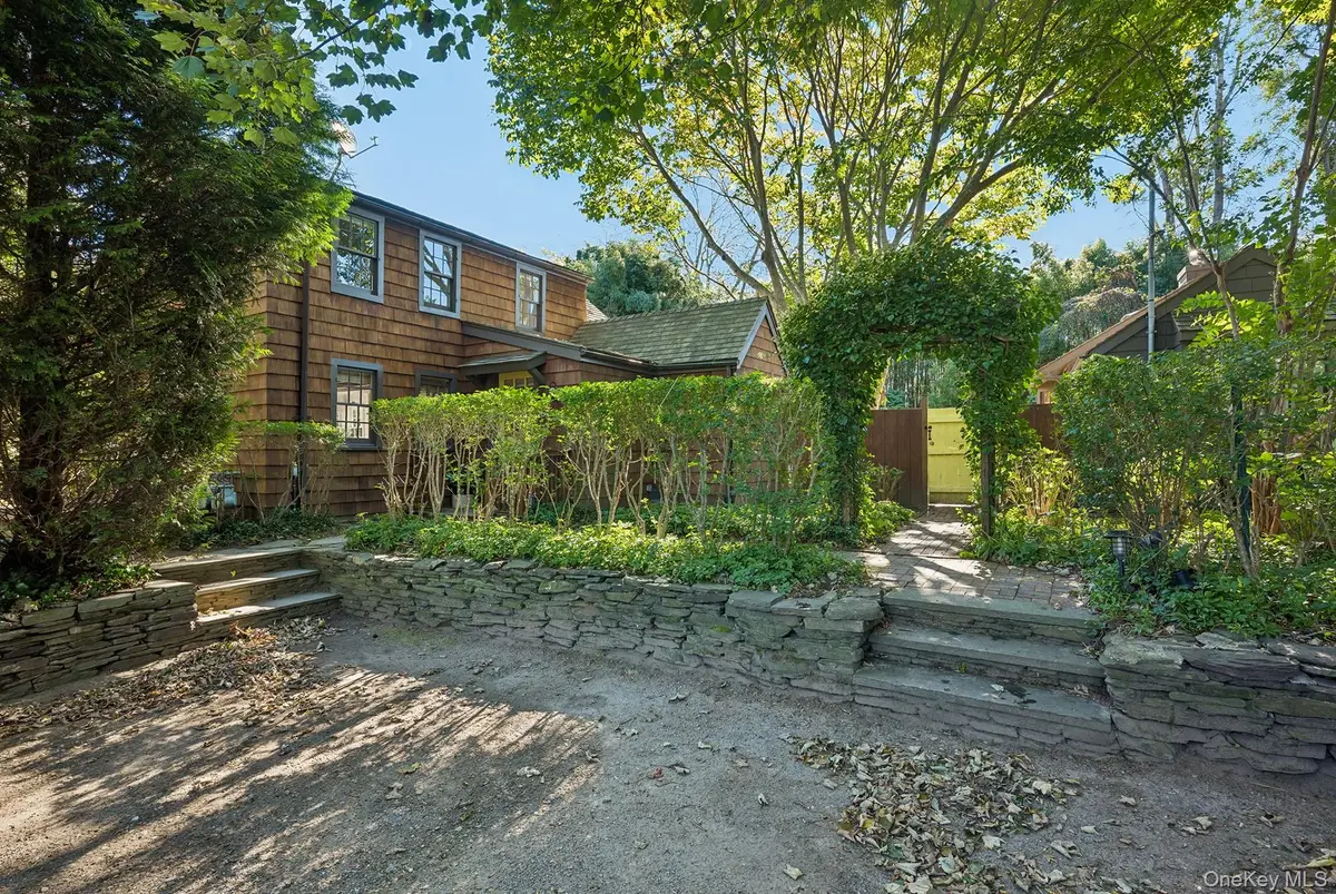48 Accabonac Road, East Hampton, NY 11937 - #1
