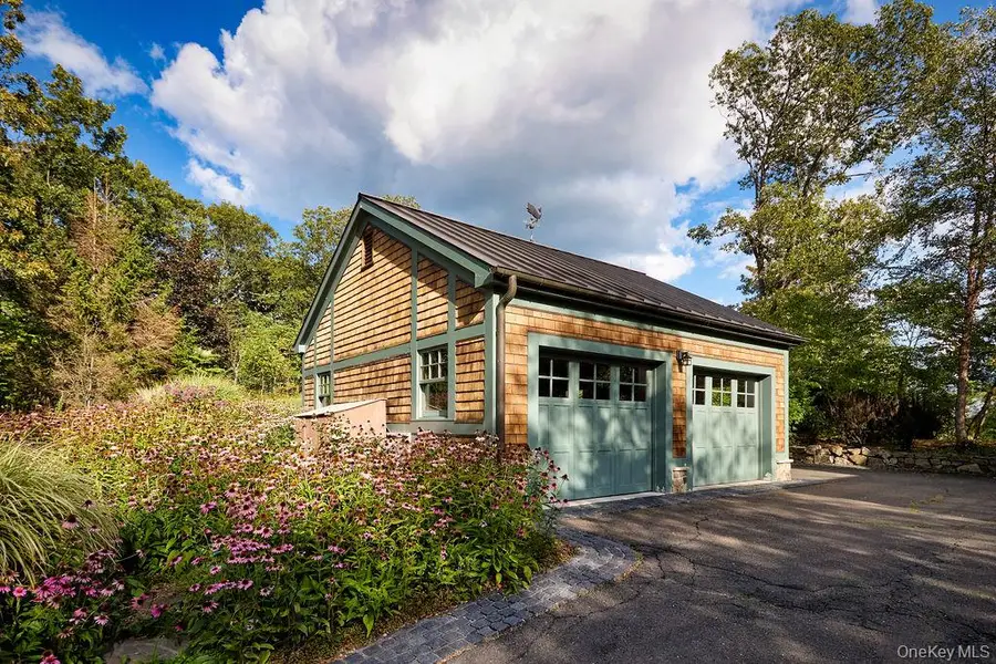21 Cannon Hill Road, Tuxedo Park, NY 10987 - #3