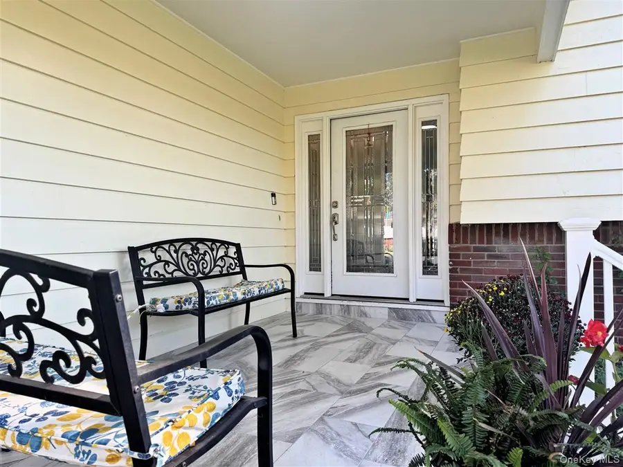 6 Adele Boulevard, Spring Valley, NY 10977 - #2